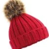 Merkloos Grof Gebreide Wintermuts Rood Met Bruine Pompon Voor Dames -SkiKleding Winkel 1032x1200