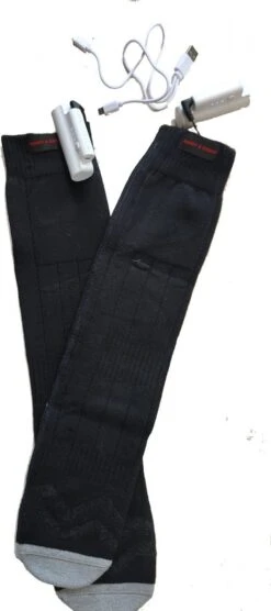 Batterij Elektrisch Verwarmde Sokken - Oplaadbaar Batterijsokken - Unisex | Swim Chicky & Swim Hunky -SkiKleding Winkel 533x1200