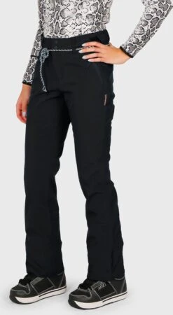 Brunotti Tavors-N Women Softshell Pant - Wintersportbroek - Dames - Navy - XS -SkiKleding Winkel 658x1200 1