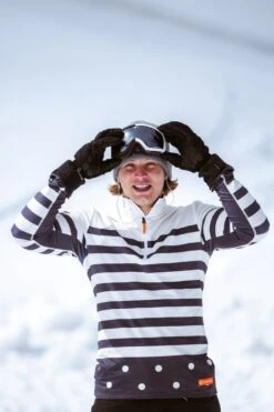 Gareth & Lucas Skipully The Eight - Heren XL - 100% Gerecycled Polyester - Midlayer Sportshirt - Wintersport -SkiKleding Winkel 799x1200 5